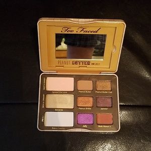 Too Faced Peanut Butter and Jelly palette